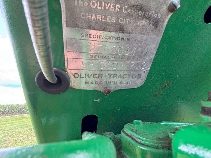 1957-oliver-super-77-image-14