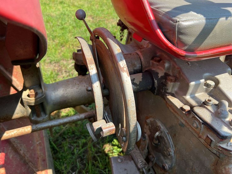 massey-ferguson-50-image-40