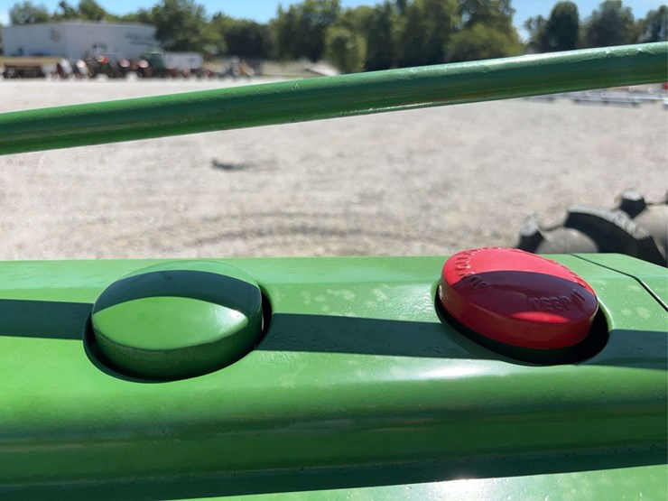 john-deere-h-image-52