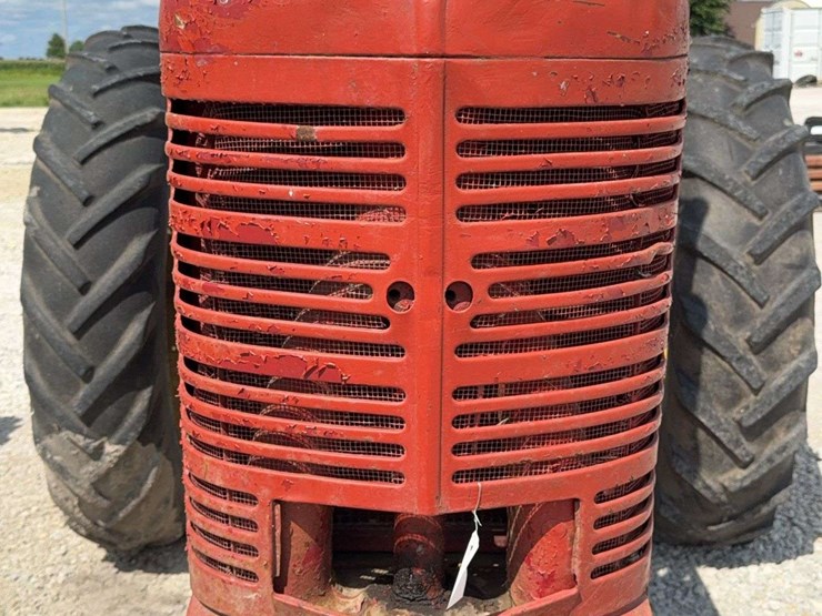 farmall-m-image-28