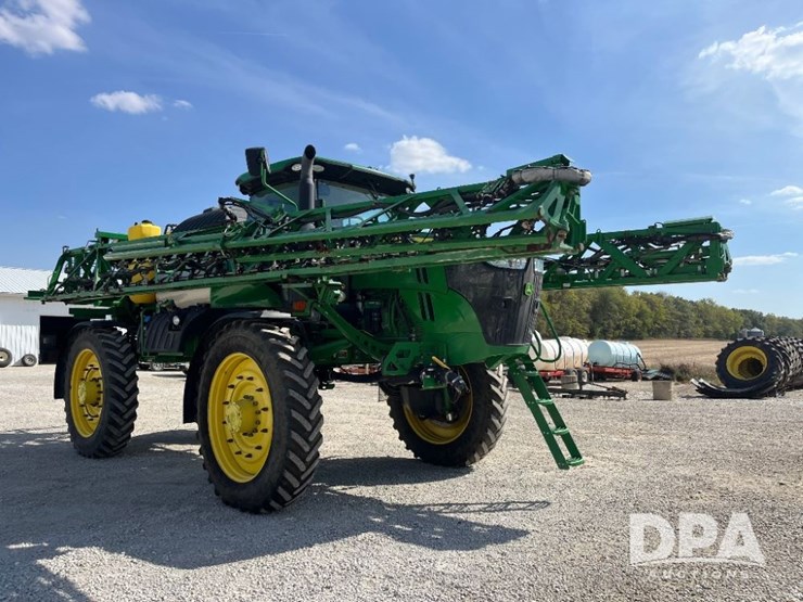 2019-john-deere-r4045-image-5