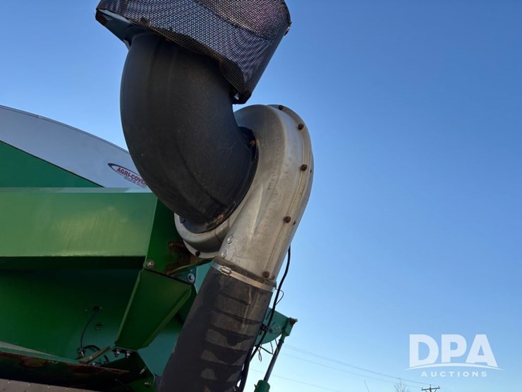 2019-john-deere-f4365-image-39