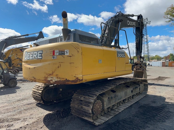 2019-deere-300g-lc-image-5