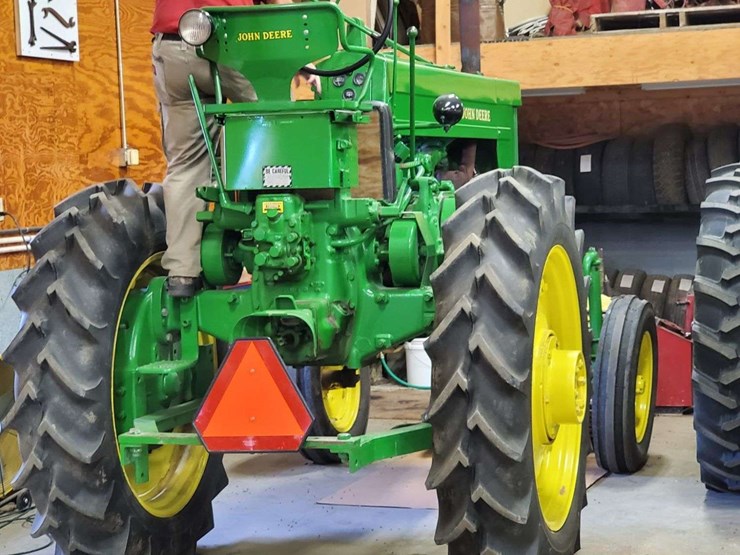 1954-john-deere-70-image-5