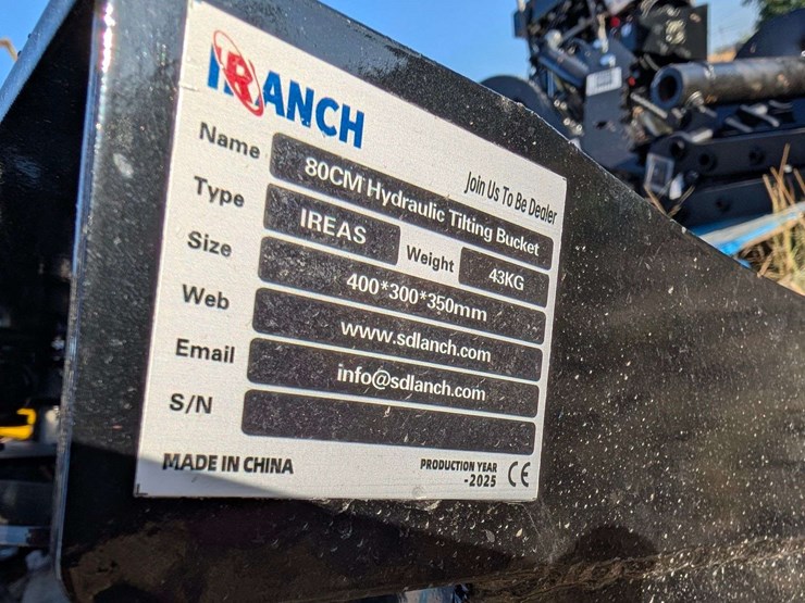 2025-iranch-ireas-mini-excavator-attachment-set---10-piece-image-3