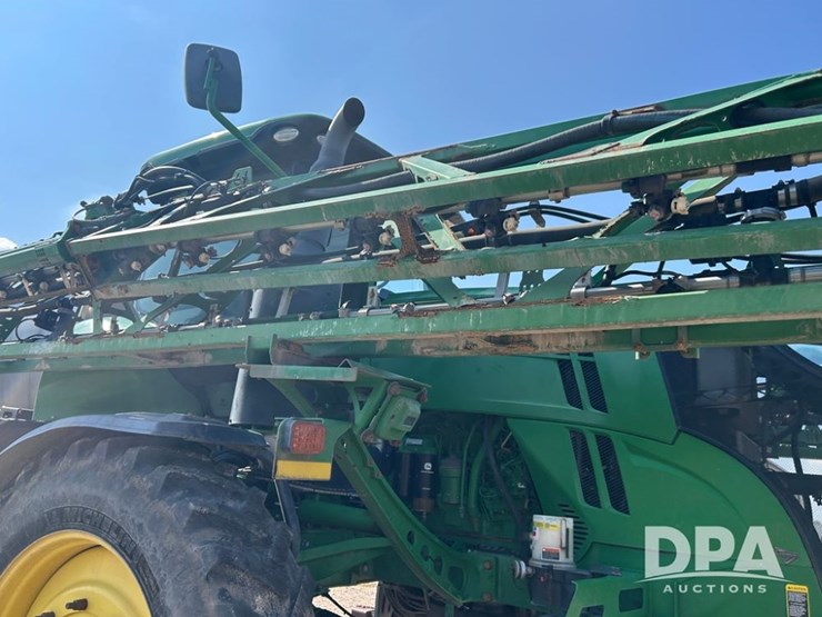 2019-john-deere-r4045-image-28