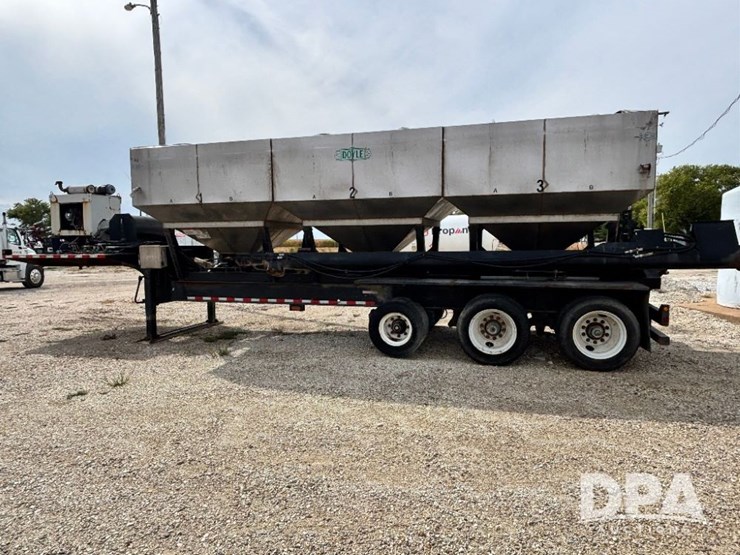 2012-behnke-dry-tender-trailer-(gp11554)-image-9