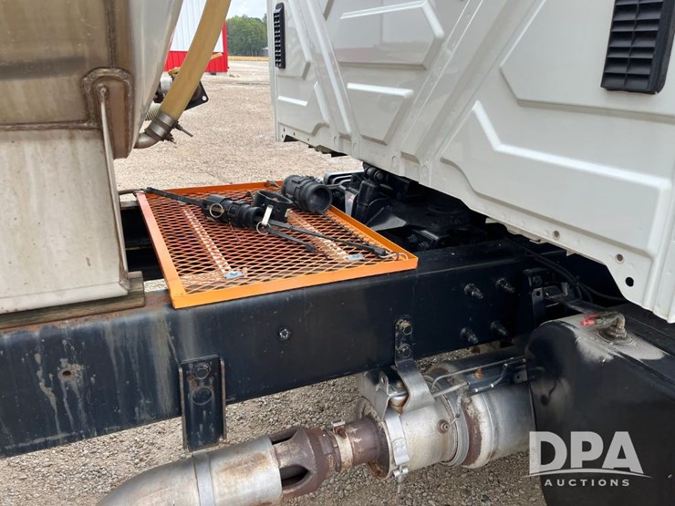 2009-ihc-durastar-4400-truck-(jn3095,-unit-537)-image-32