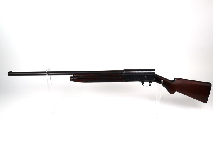 #34-•-#1204-•-fn-belgian-browning-a5-semi-automatic-shotgun-16-ga.-image-2