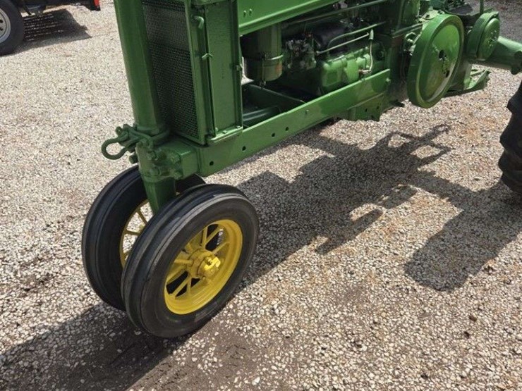 john-deere-model-b-image-7