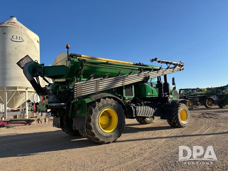 2019-john-deere-f4365-image-18