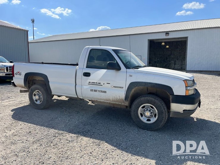 2003-chevrolet-2500hd-image-6