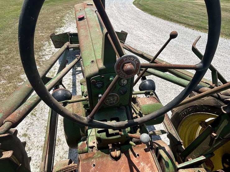1956-john-deere-520-image-18