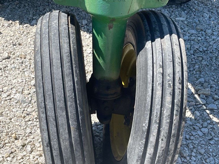 john-deere-a-image-11