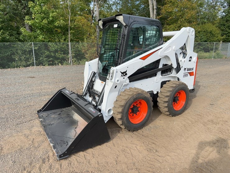 2017-bobcat-s650-image-1