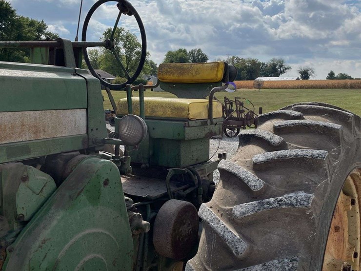 john-deere-720-image-49