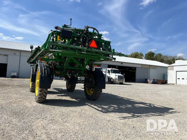 2019-john-deere-r4045-image-14