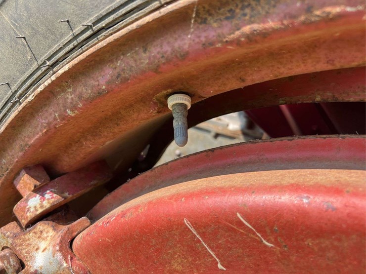 massey-ferguson-50-image-69