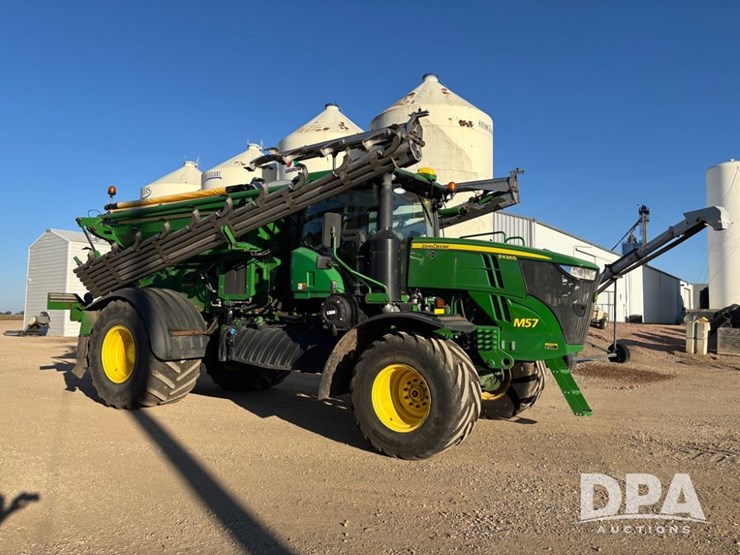 2019-john-deere-f4365-image-22