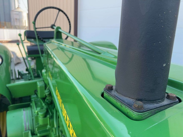 1955-john-deere-70-image-13