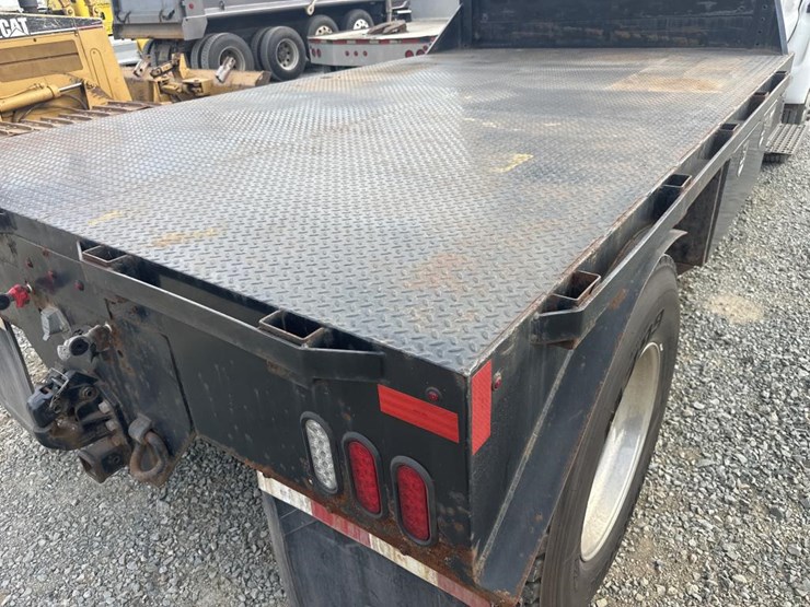 ford-f750-image-19