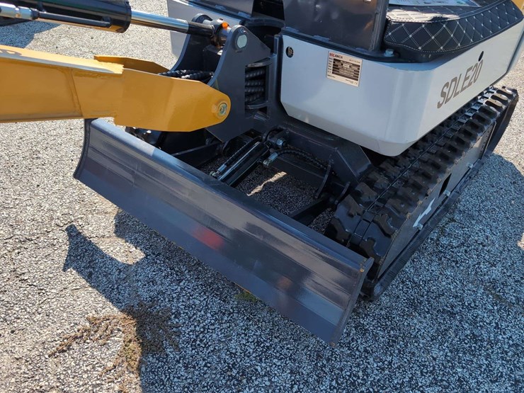 (1)-mini-excavator-sdle20-with-yanmar-engine---diesel-image-11