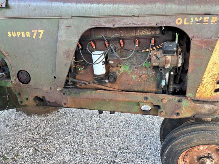 1957-oliver-super-77-image-9