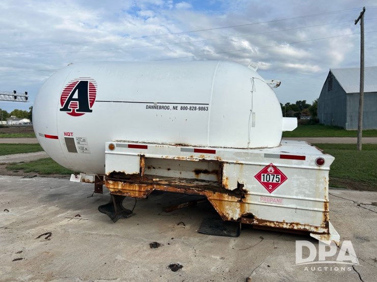 1991-arrow-lp-tank-(cp1129,-unit-40151)-image-2