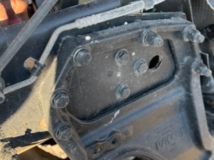 2013-peterbilt-389-truck-(jm627)-image-64