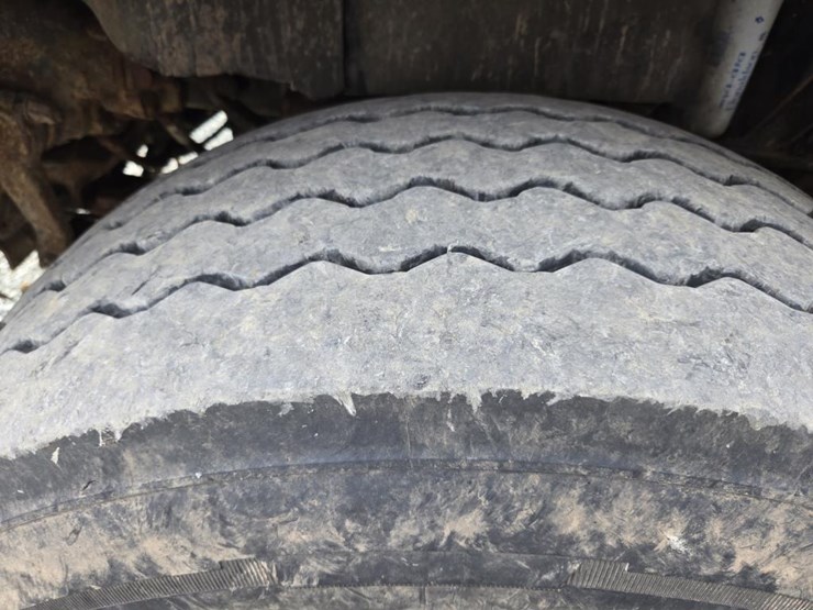 2002-kenworth-t800-image-69