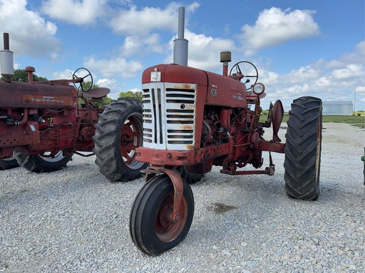 farmall-450-diesel-image-2