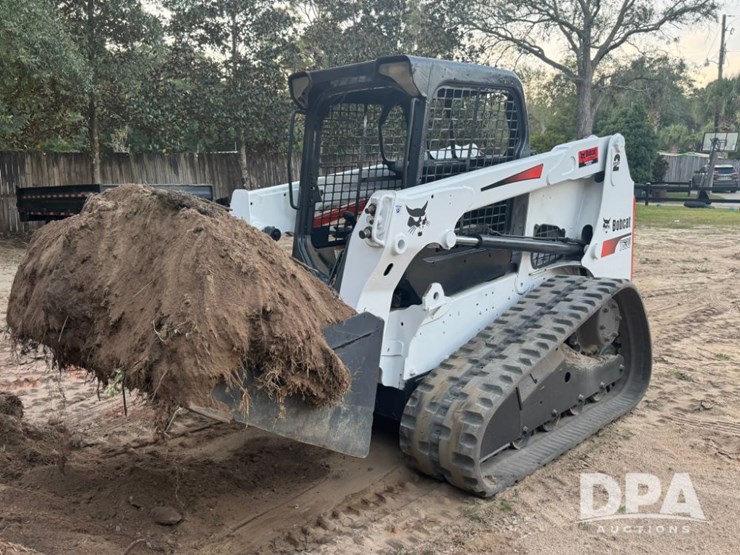 2015-bobcat-t630-image-1