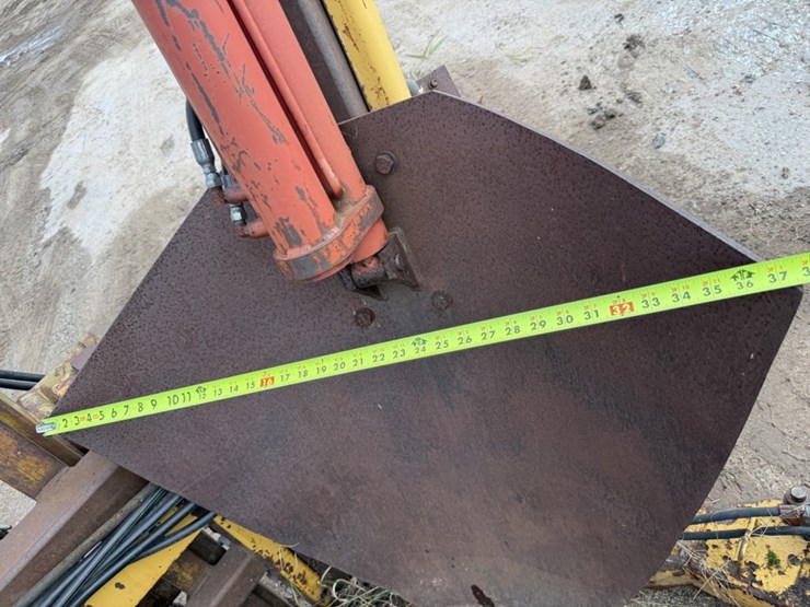 #2558-•-(3)-point-hydraulic-tree-spade-image-32