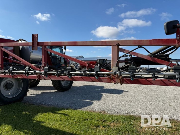 2018-case-ih-patriot-3340-image-26