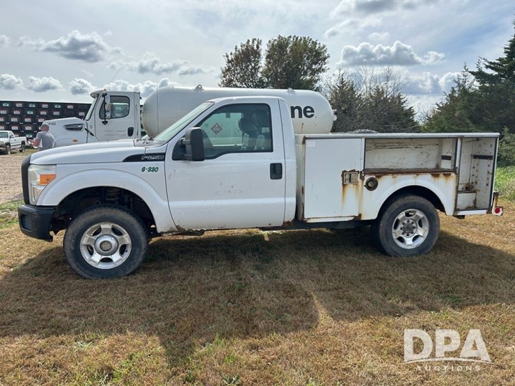 2011-ford-f250-image-3