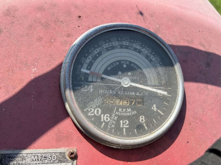 massey-ferguson-50-image-93