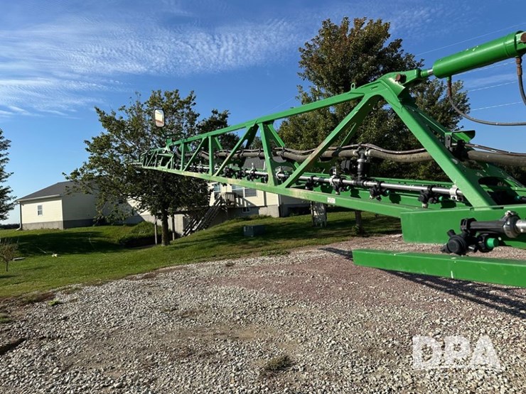 2021-john-deere-r4044-image-18