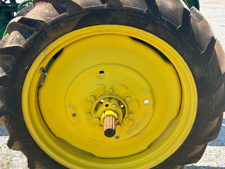 john-deere-h-image-13