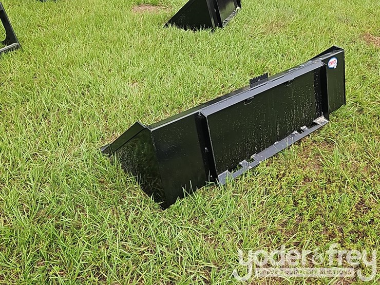 unused-72"-bucket-to-suit-skidsteer-image-2