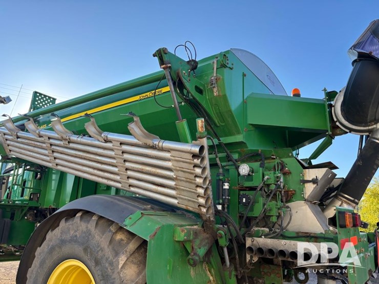 2019-john-deere-f4365-image-32