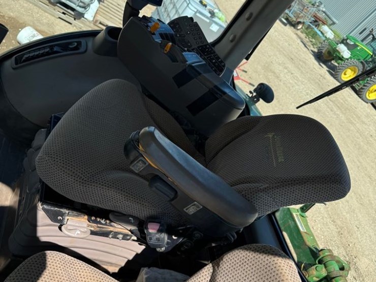 2013-john-deere-8310r-image-20