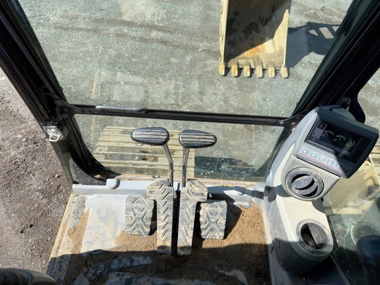 2018-caterpillar-313flgc-image-40