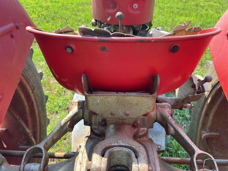 massey-ferguson-50-image-63