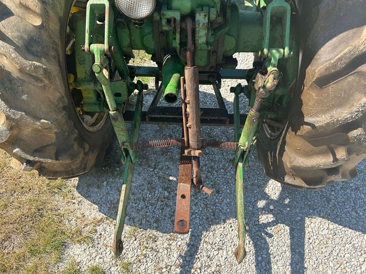 1958-john-deere-420s-image-8
