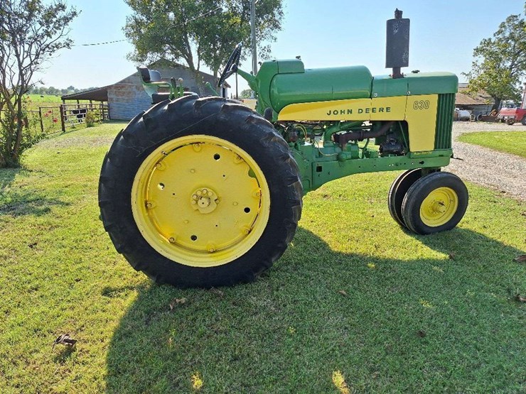 1959-john-deere-630-image-3