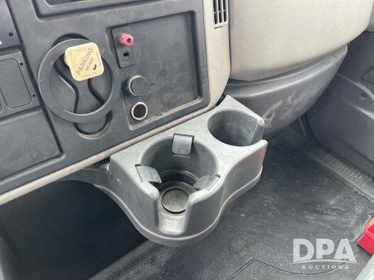 2009-ihc-durastar-4400-truck-(jn3095,-unit-537)-image-56