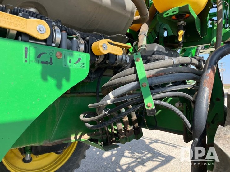 2019-john-deere-r4045-image-46
