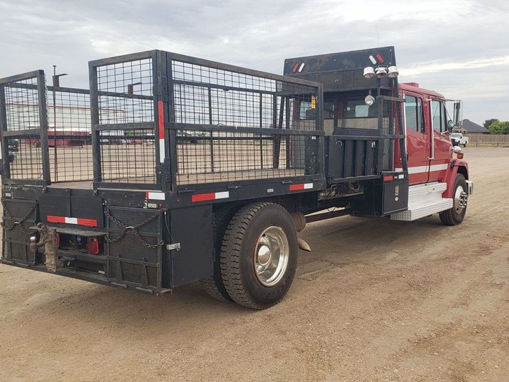 1995-freightliner-fl80-image-3