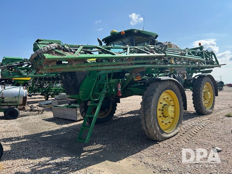 2019-john-deere-r4045-image-47