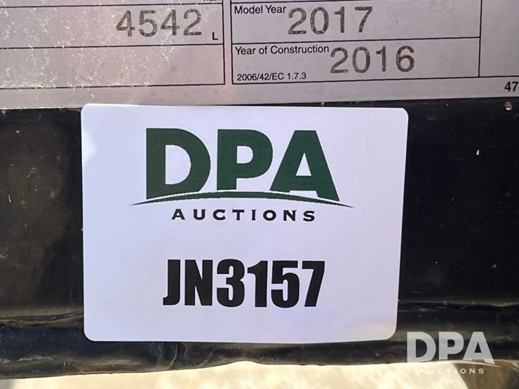 2017-case-ih-patriot-4440-image-86